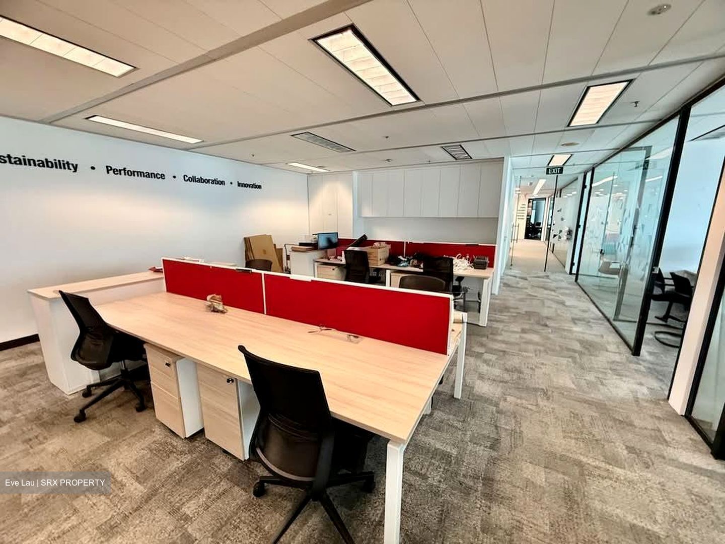 Gateway East (D7), Office #603565681